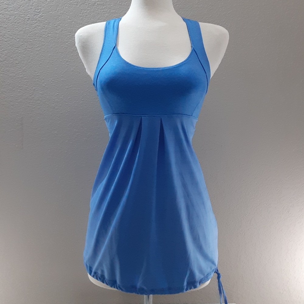 Old Navy Active Loose Top w Shelf Bra XS